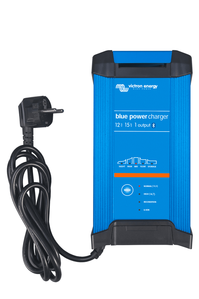 Victron Blue Smart IP22 Bluetooth-laturi 12V 15A (1)